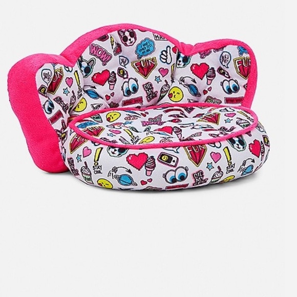 Justice Bedding | Bn Pet Shop Emoji Sticker Pet Round Bed ...